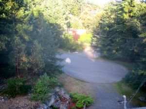 private 5 bedroom home at the end of a cul-de-sac dead end